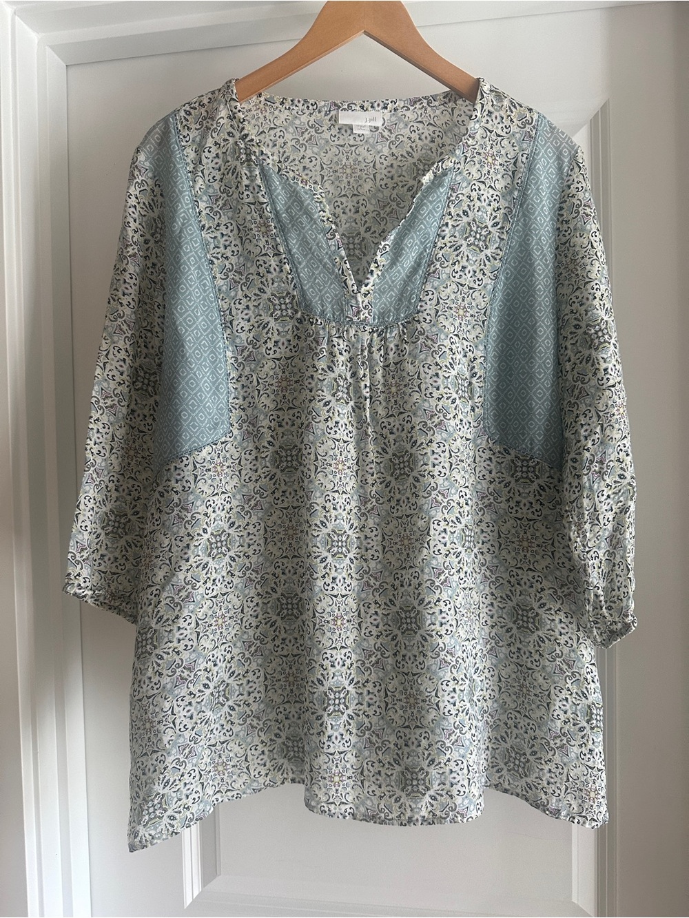 J Jill Light Blue Floral Print Women’s Tunic Top